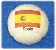 Tennis ball with Spanish flag logo